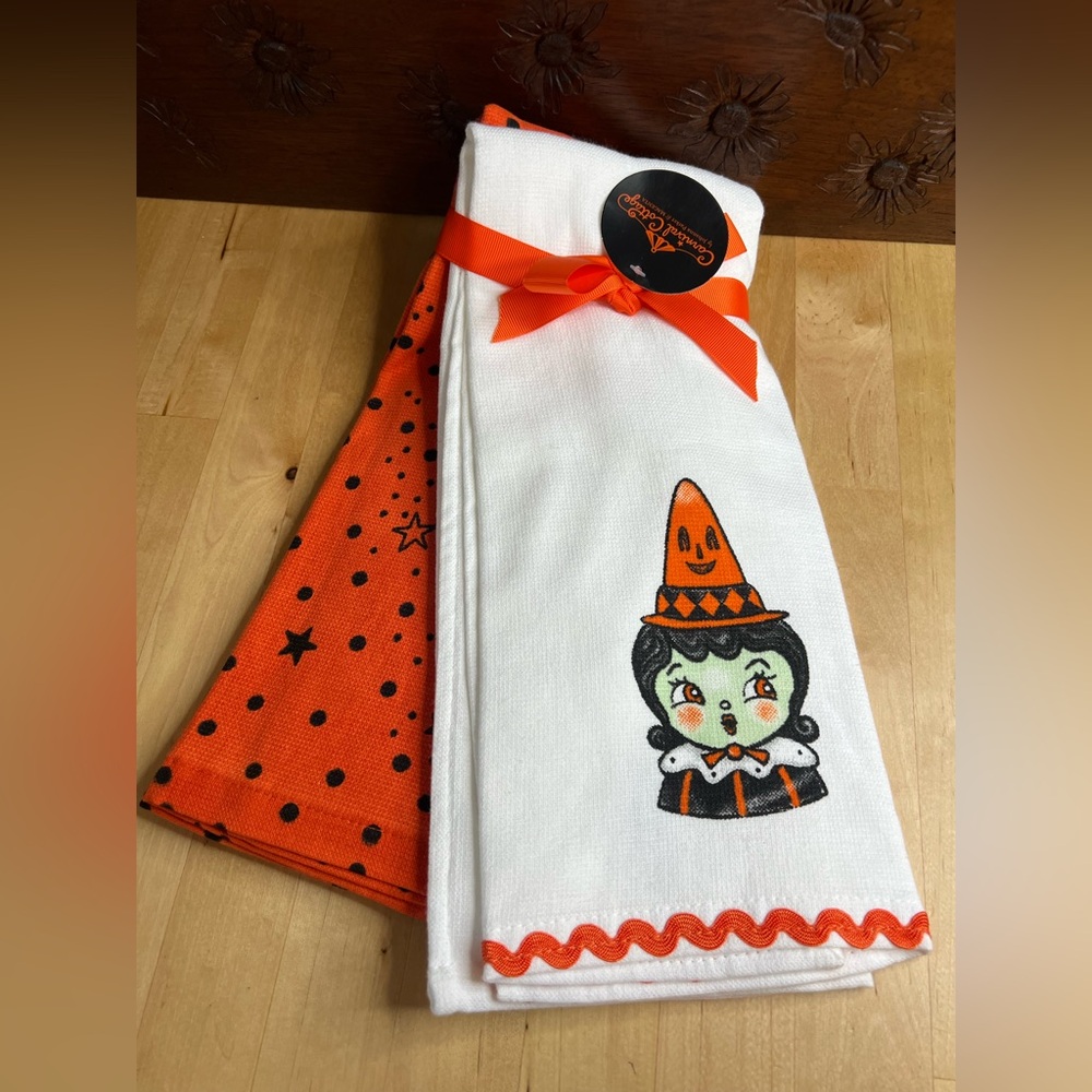 Johanna Parker Carnival Cottage Halloween Towels